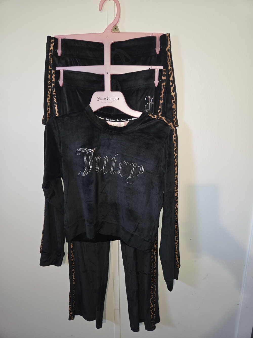 Juicy Couture  Black Velour Three Piece  Pj Set with Leopard Trim